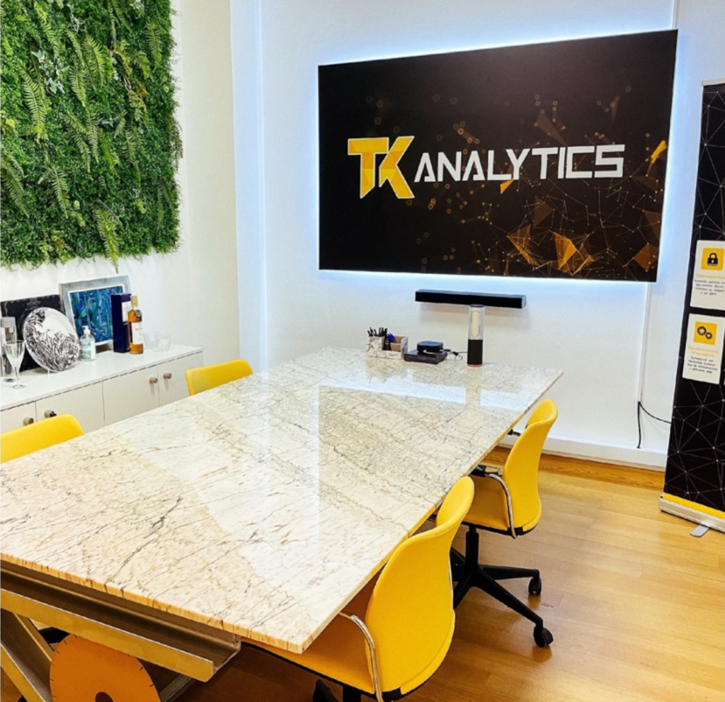 Contacto - TK Analytics